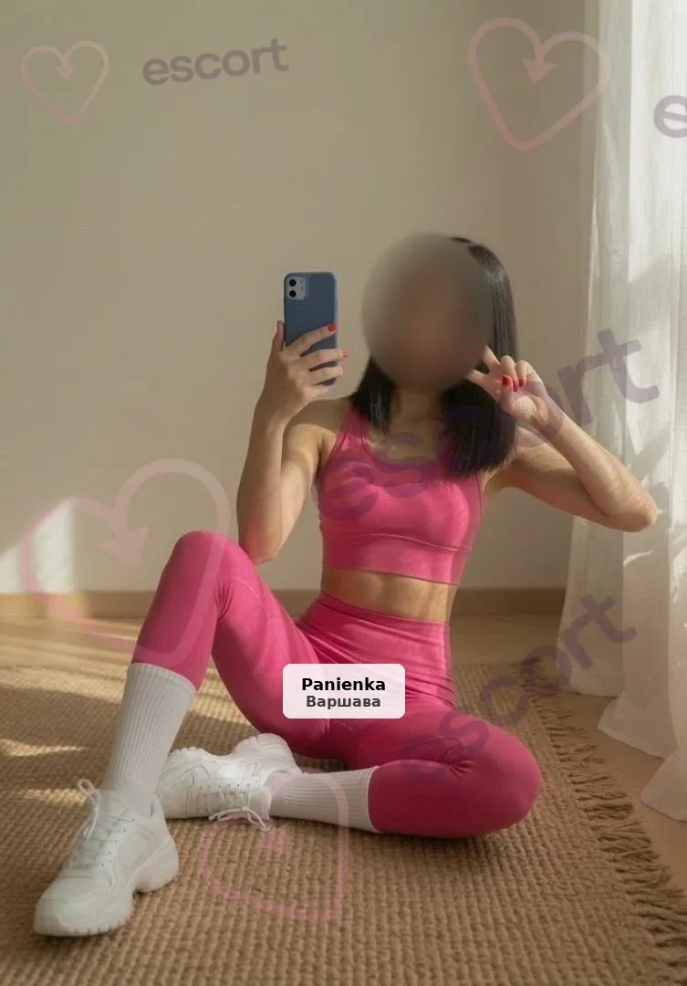 Wyjątkowa Ania - Twoja analna bogini - 1/3