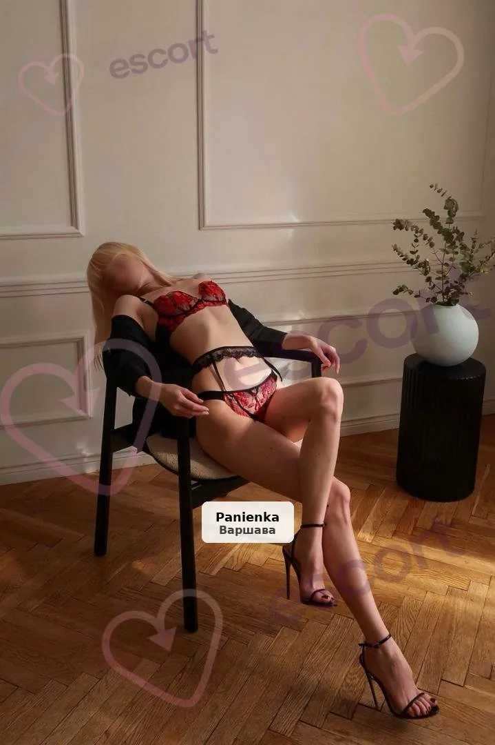 Zmysłowa i elegancka Katrinka - 1/5