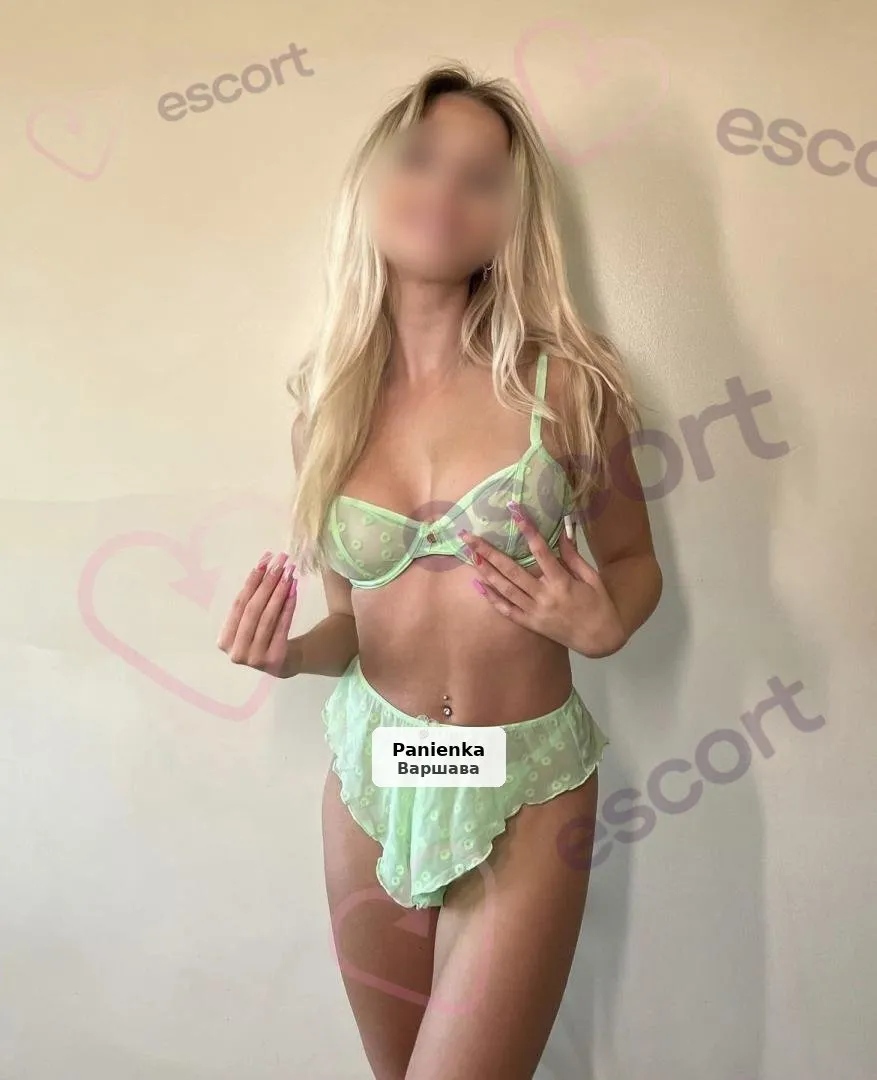 Blondynka o złotych dłoniach - zmysłowy masaż Nuru - 1/4
