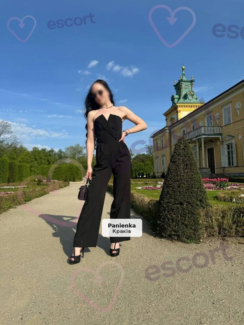 Czułe spotkania i wspólne chwile - 1/8