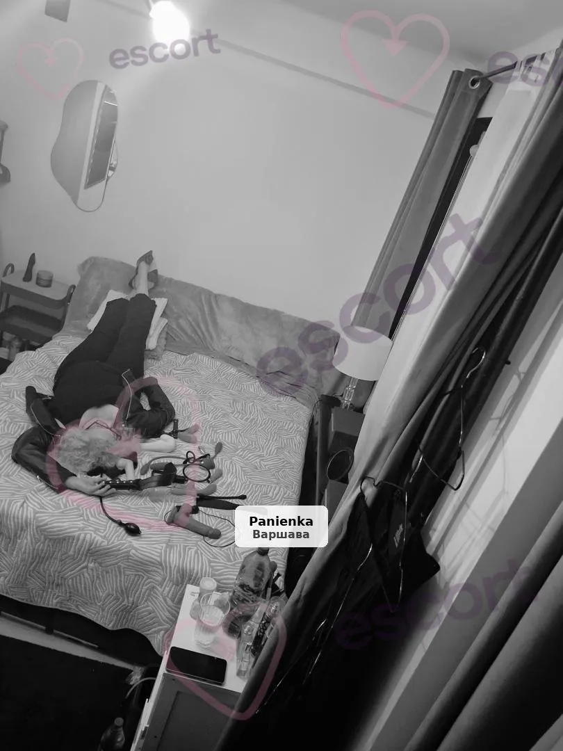 Monika w wyjeździe – seks analny i klasyczny - 1/6