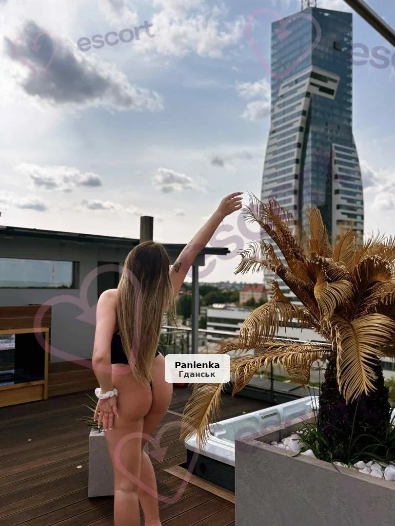 Nicole – Twoje magiczne spotkanie - 1/5